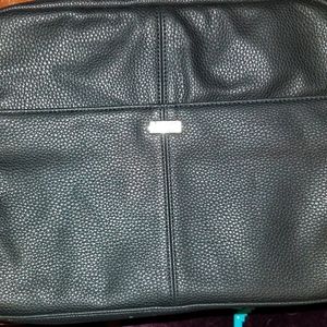Thirty-one Full Proof Fashionista Pouch